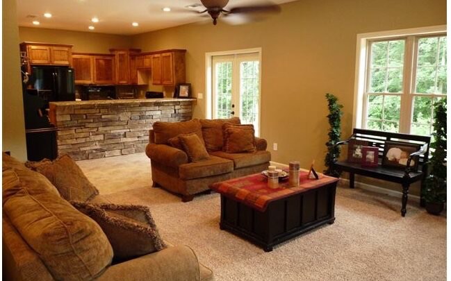 Foto del edificio - 637 Mineral Springs Rd