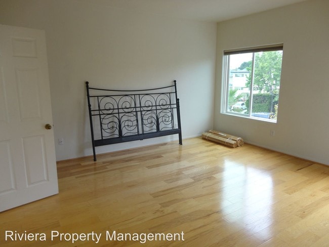 Building Photo - 1655 Chalcedony St