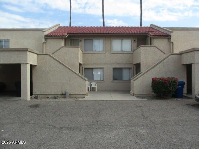 Foto principal - 906 N Revere