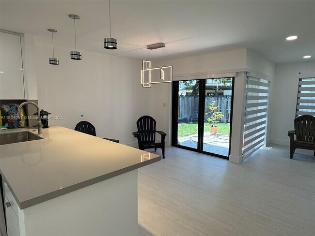 Foto del edificio - 12721 SW 68th Ter