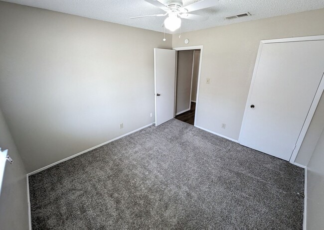 Building Photo - Amazing four-plex unit ready for immediate...
