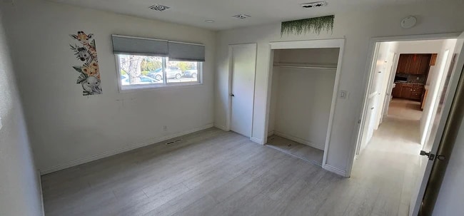 Building Photo - 806 Cashew Way