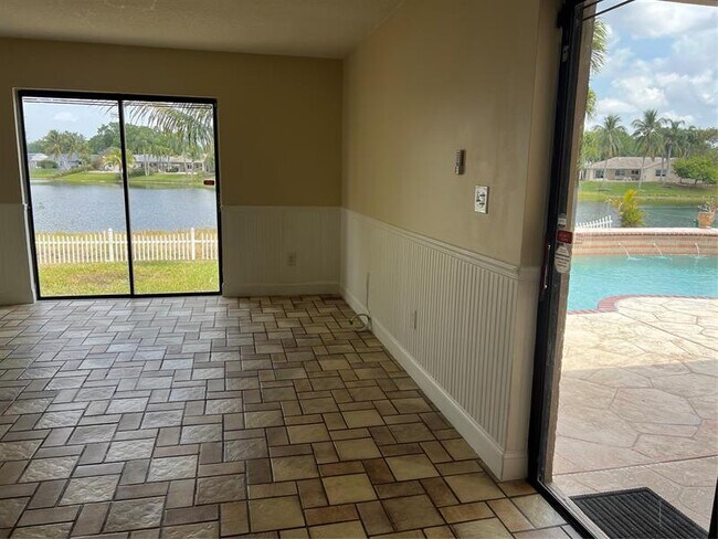 Foto del edificio - 5020 SW 120th Ave