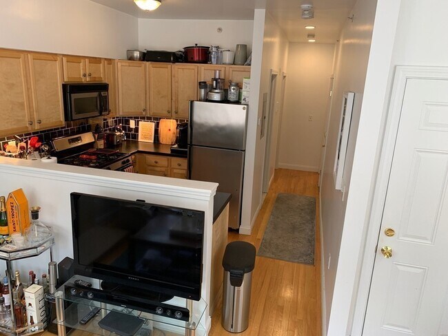 Foto del edificio - 52 St Germain St