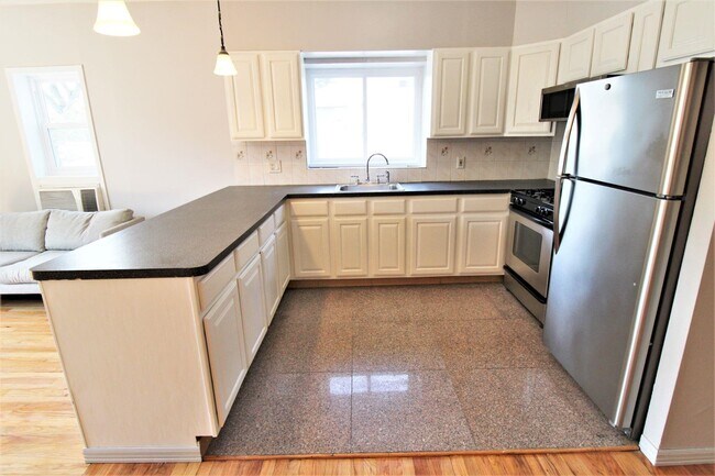 Foto del edificio - 810 8th St