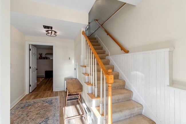 Foto del edificio - 270 Littleton Rd