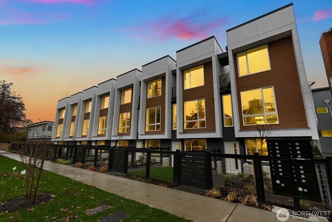 Foto del edificio - 9030 18th Ave SW