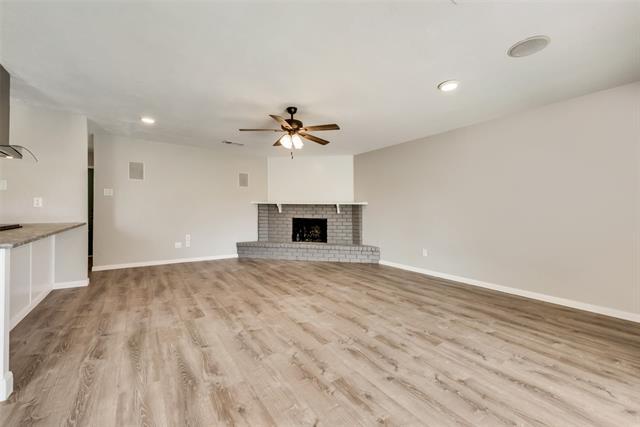 Building Photo - 1005 Bell Dr
