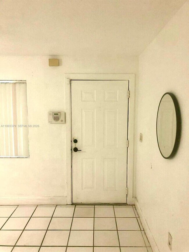 Foto del edificio - 580 Tallulah Rd