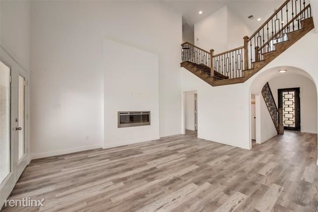 Building Photo - 5 br, 4 bath House - 1707 Carnoustie Drive