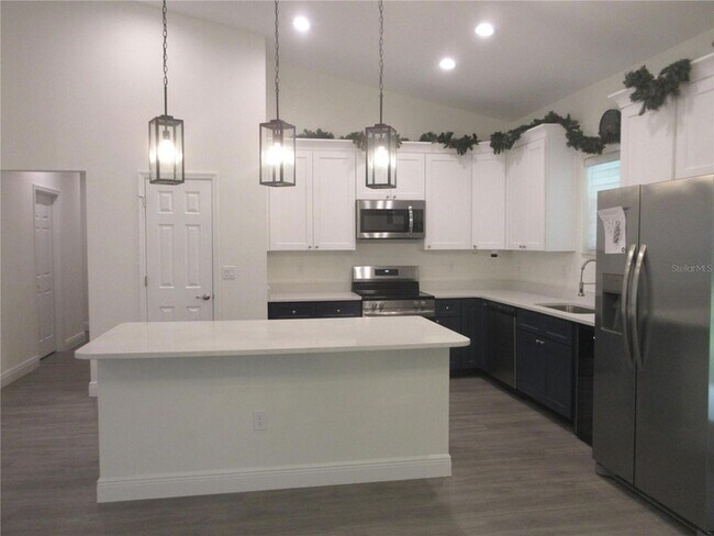 Foto del edificio - 17198 SW 55th Court Rd