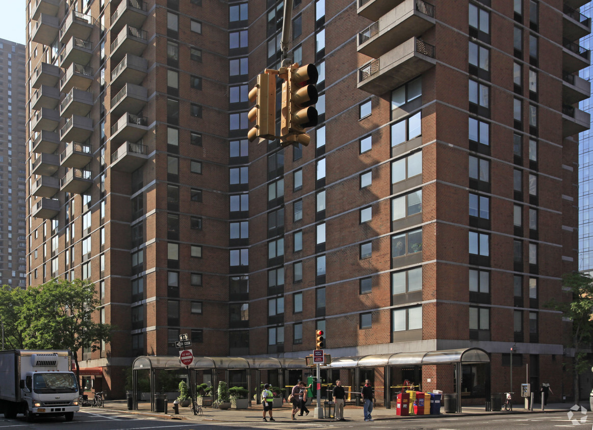 Manhattan Plaza Apartments - New York, NY | Apartments.com