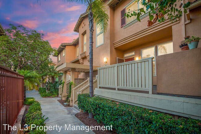 Foto del edificio - 3 br, 2.5 bath House - 442 W Summerfield Cir