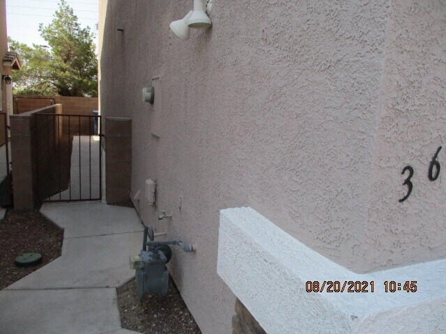 Building Photo - 3687 Starry Beach Ave