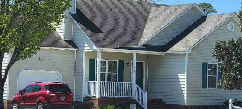 Foto principal - 503 Bay Ct