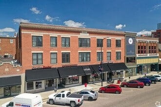 Building Photo - 1015 E Broadway