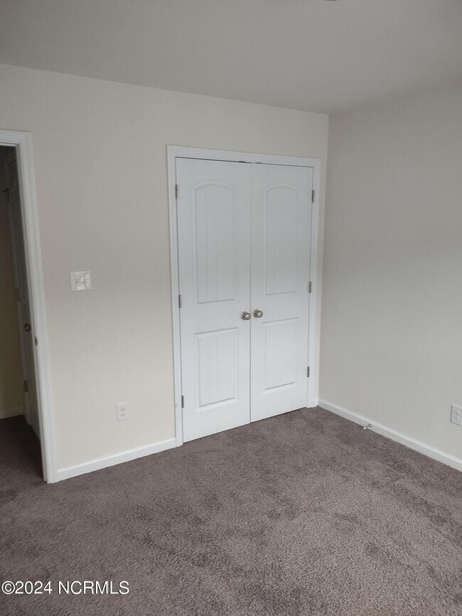 Building Photo - 126 Beacon Woods Dr