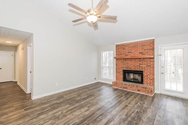 Foto del edificio - Fantastic 3bd/2ba home! Let yourself in!