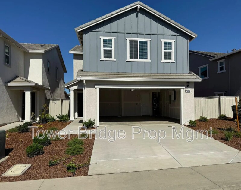 Foto principal - 7056 Lone Sycamore St