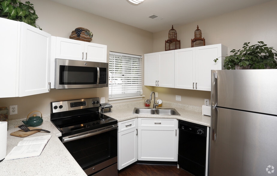 Buffalo Creek Apartments