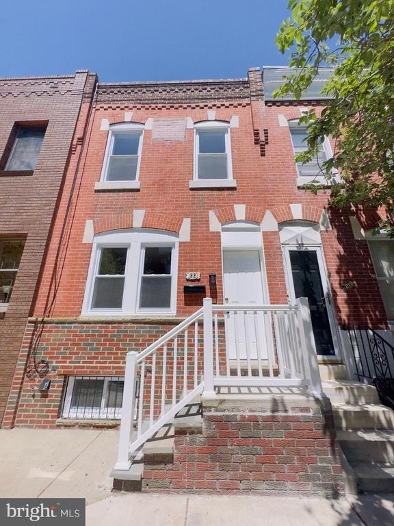 Primary Photo - 1221 Durfor St
