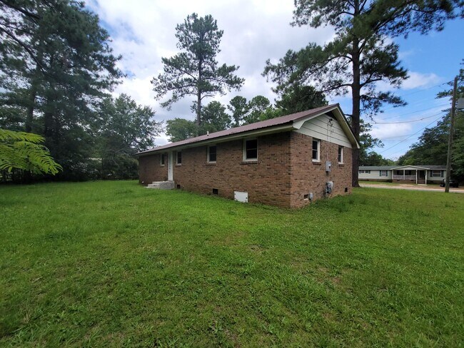 Foto del edificio - 25 Orangeburg Dr