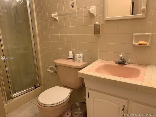 Foto del edificio - 2323 Polk St