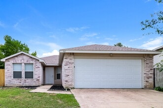Building Photo - 907 Kendall Dr