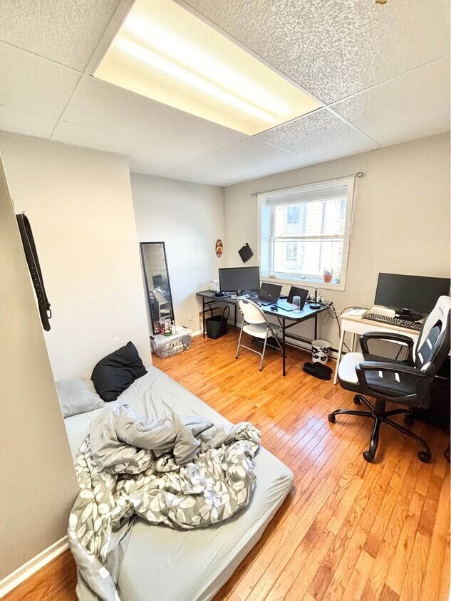 Photo du bâtiment - 538 Queen St