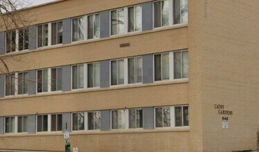 Building Photo - 548 15th St