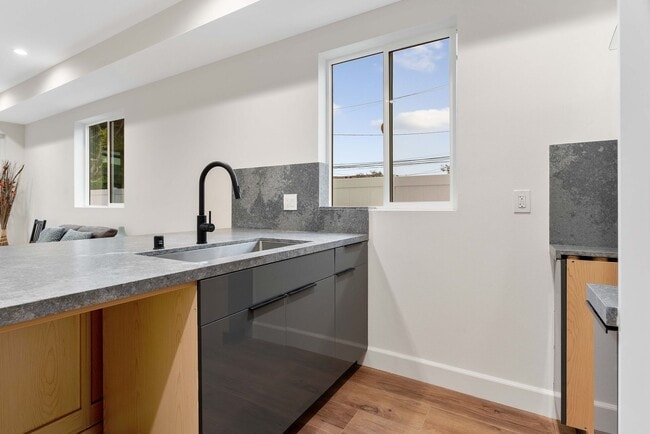 Photo - 4559 W 18th St Townhome