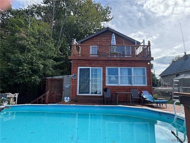 Foto del edificio - 6474 Hamilton Dr
