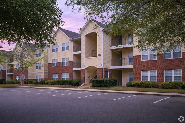 Building Photo - SOMO