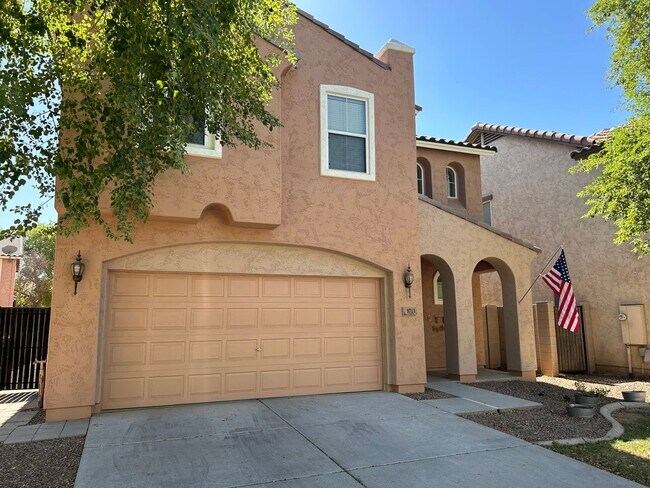 Building Photo - Upgraded 4 bed 2.5 bath!