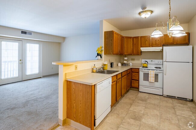 1HAB, 1BA - Cocina - Orchard Place Senior Apartments