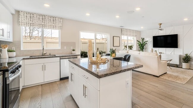 Photo - 7482 Fig Grv Ln Townhome