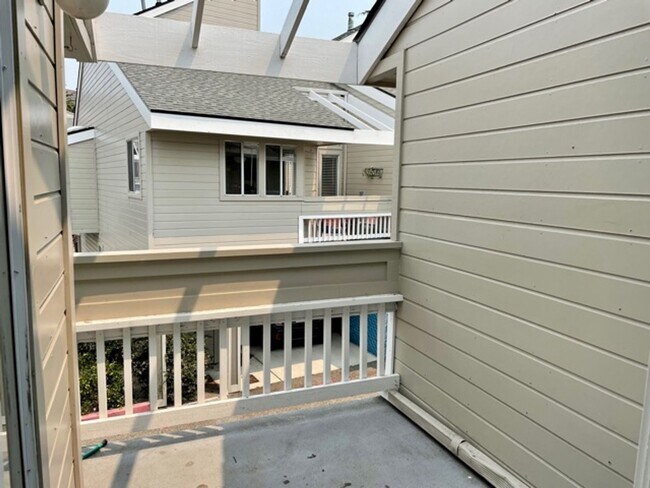 Foto del edificio - Desirable Pine Creek Condo by CAL POLY, 2 bedroom, 2 Bath + Den and Loft