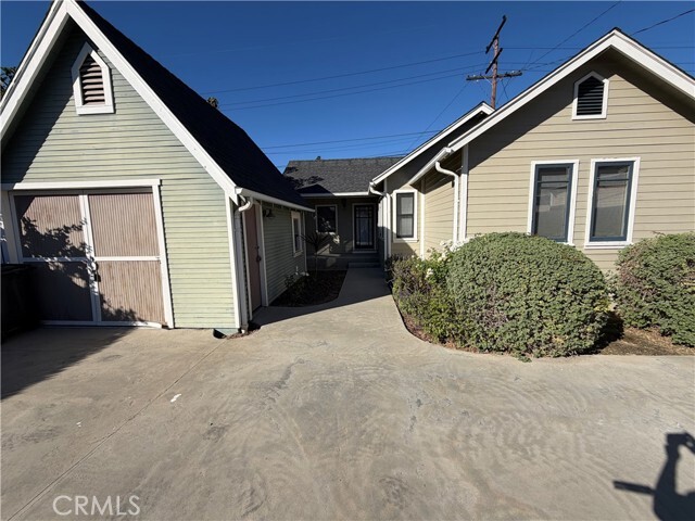 Building Photo - 547 E Jefferson Ave