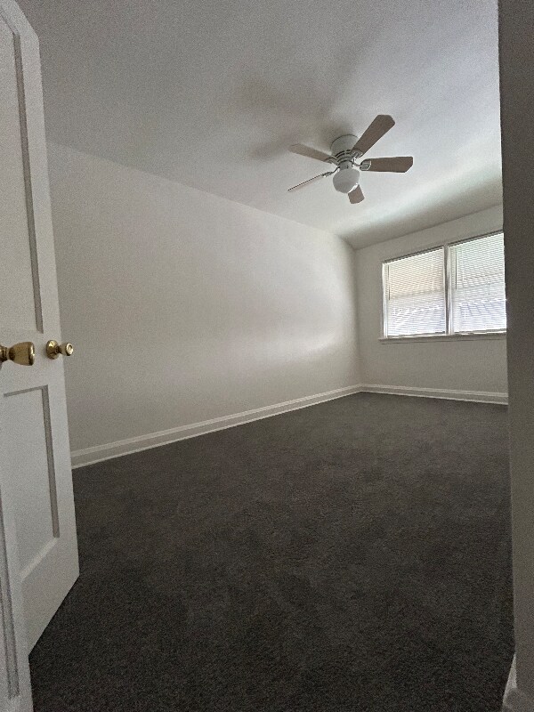 Building Photo - 1932 Penhall Rd