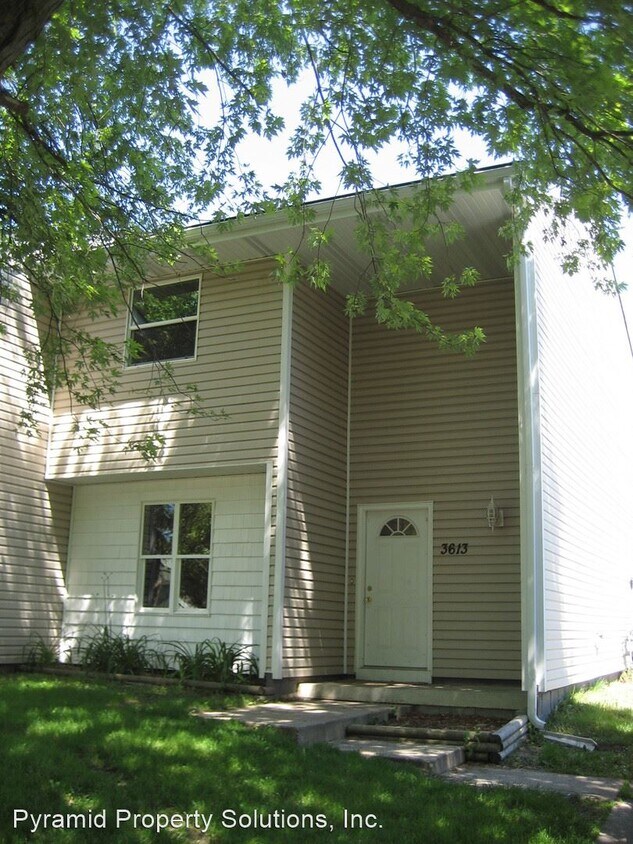 3613 Williams St, Des Moines, IA 50317 House Rental in Des Moines, IA