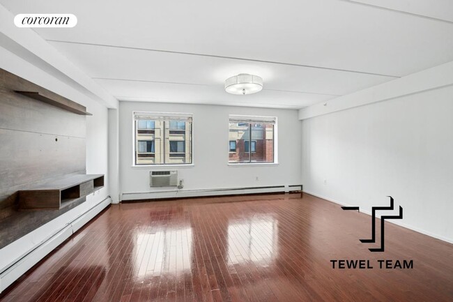 Building Photo - 342 E 119th St