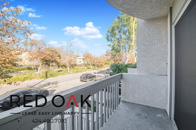 Foto del edificio - 426 S Venice Blvd