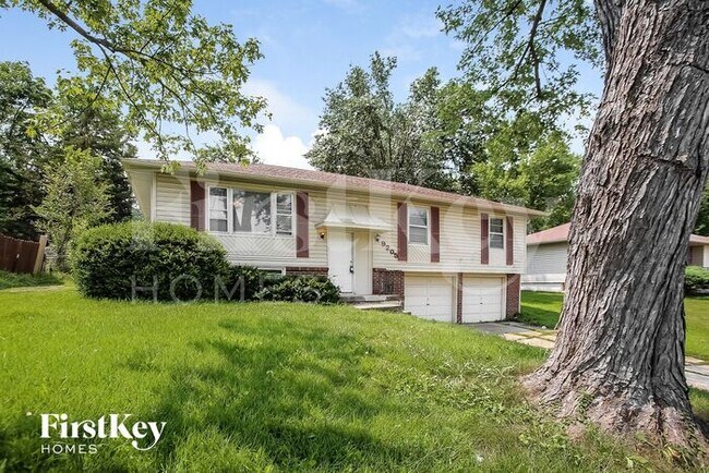 Building Photo - 9205 East 84 Street