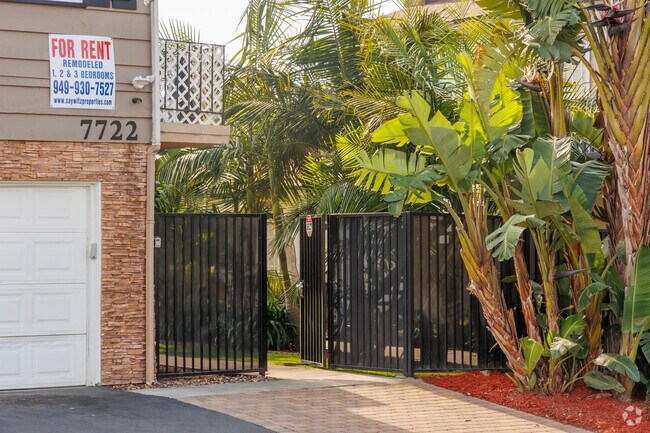 7722 Ciprés Dr. - 7722 Cypress Dr