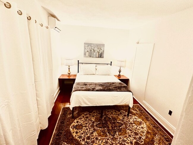 Building Photo - Apartment for rent in Lynn!