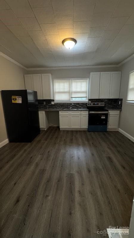 Building Photo - 964 Wellman St