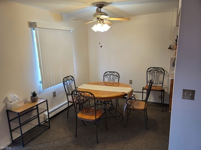Building Photo - 1 br, 1 bath Condo - 30010 Utica Rd