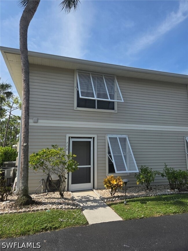 Building Photo - 25488 Cockleshell Dr