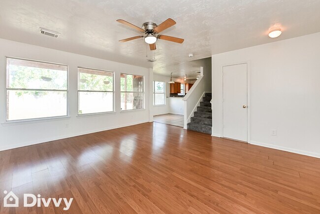 Building Photo - 8735 Texas Acorn Ave