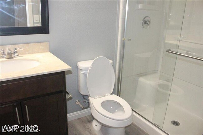 Building Photo - 4 br, 3 bath House - 9190 Valley Betica Ave